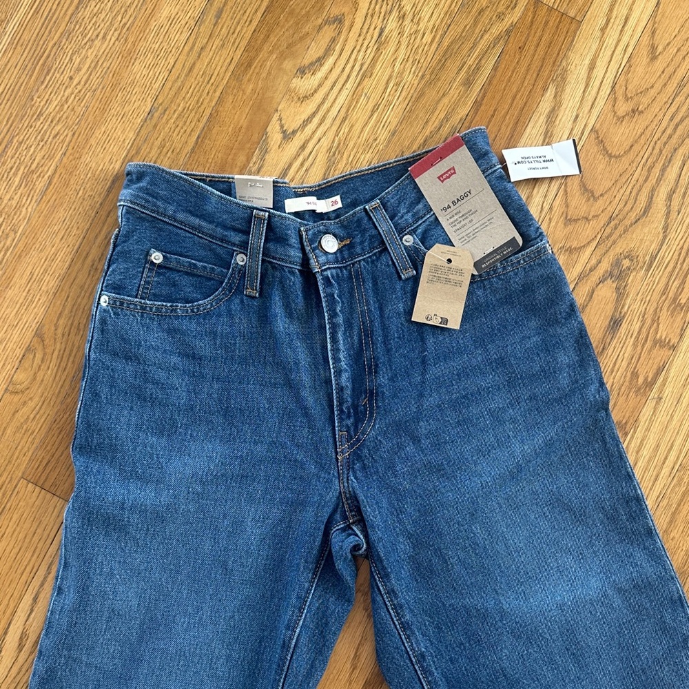 NWT Levi's Womens 94 Baggy Wide Leg Jeans size 26 x 31 - Picture 4 of 6